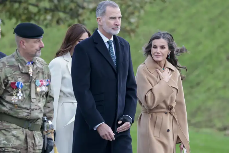 Los Reyes, Felipe y Letizia, en un acto.