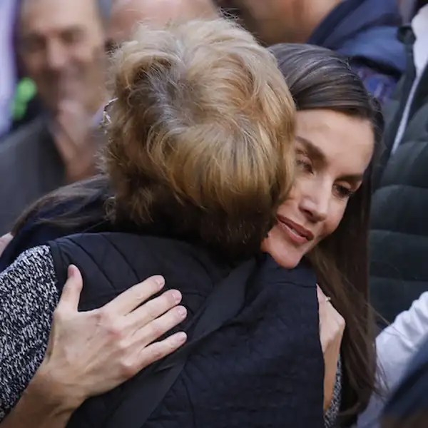 La Reina Letizia durante su visita a Chiva