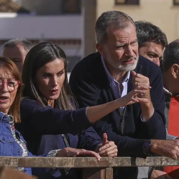 Los Reyes, durante su última visita a las zonas afectadas por la DANA.