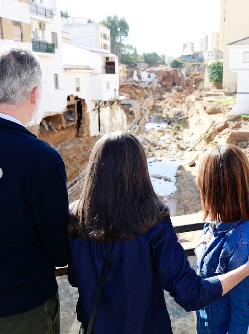 Los Reyes Felipe y Letizia en Chiva