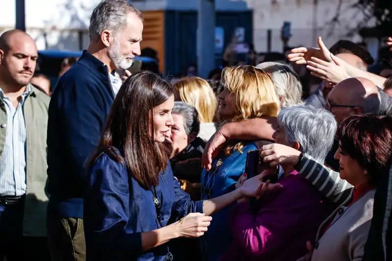 Los Reyes Felipe y Letizia en Chiva