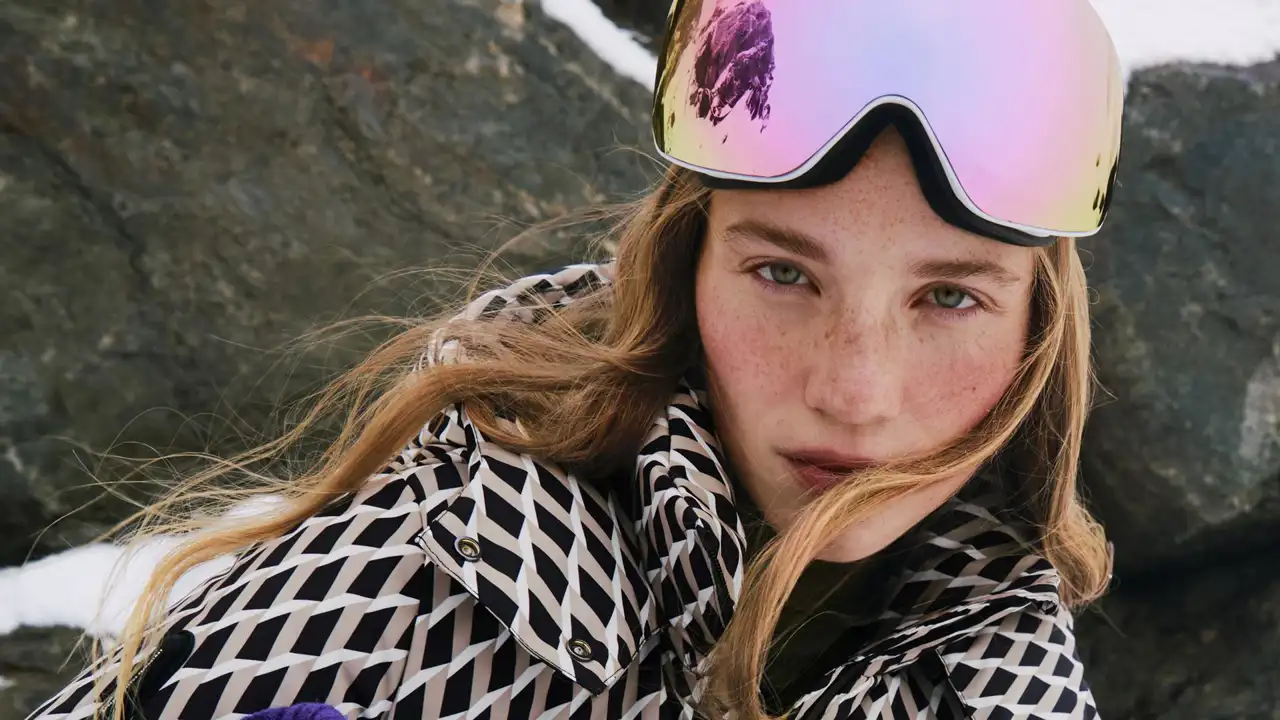 Los 5 imprescindibles de la novedosa colección 'après-ski' de Zara que las más fashionistas lucirán en Baqueira Beret 