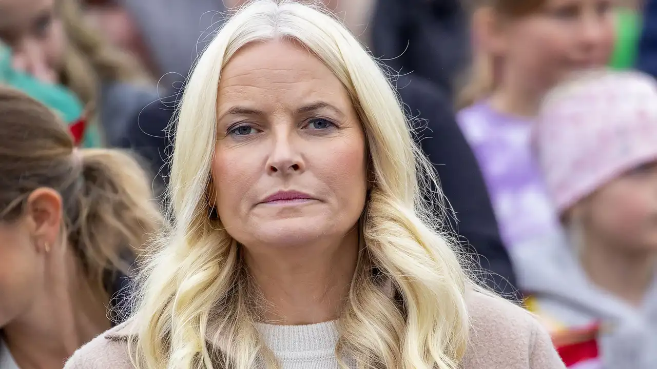 Mette-Marit hace saltar las alarmas tras cancelar in extremis su agenda por motivos de salud