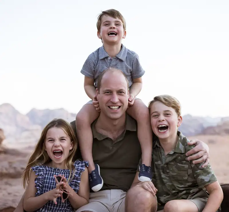 principe guillermo, principe george, charlotte de cambridge, louis de cambridge