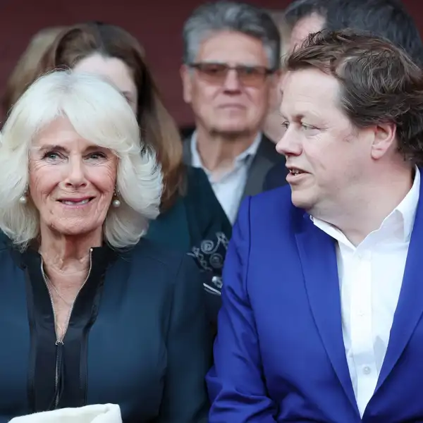 Camilla y su hijo Tom Parker Bowles