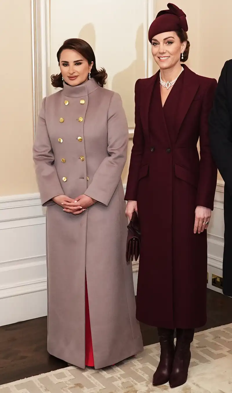 'Chanelazo', tocado y burgundy: las 3 claves del último look lleno de tendencias de Kate Middleton