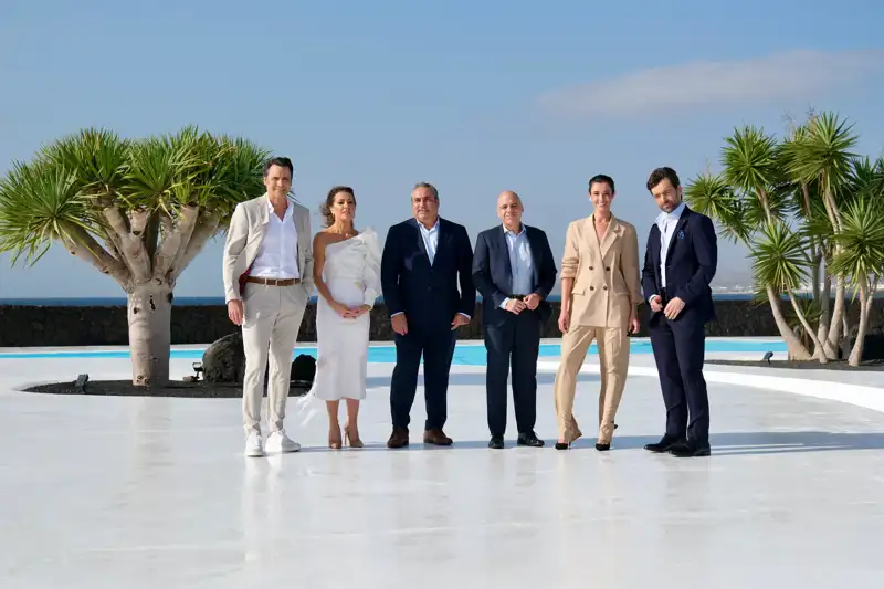 Presentadores de las Campanadas de Mediaset 2024