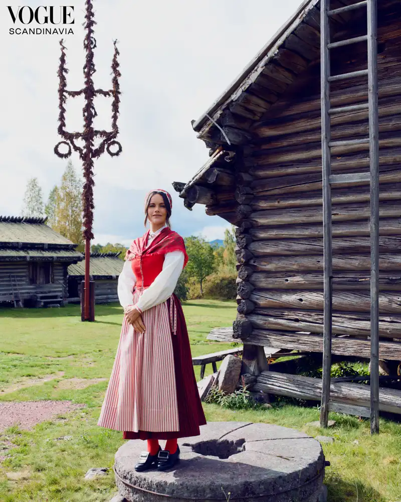 Sofía de Suecia posa en el pueblo que la vio crecer