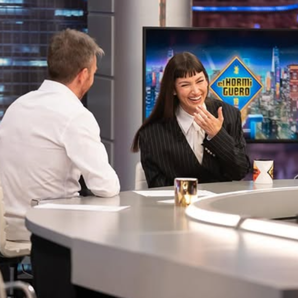 Eddie Redmayne y Úrsula Corberó en 'El Hormiguero'