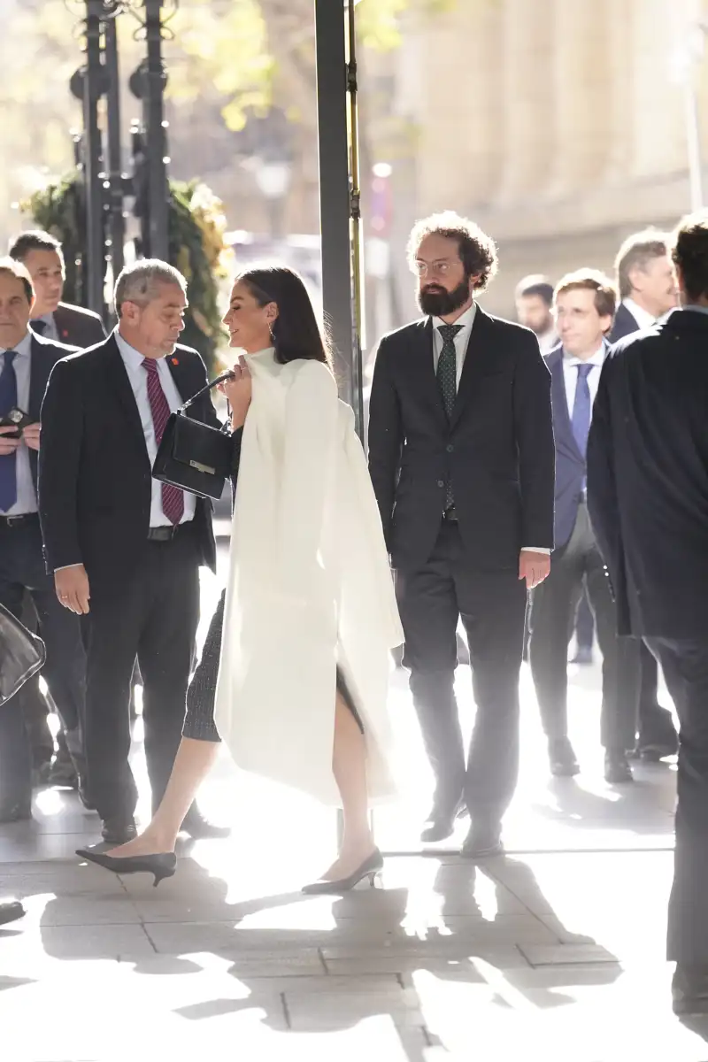 El bolso de Magrit de la Reina Letizia en los Premios 'El Mundo' 2024 