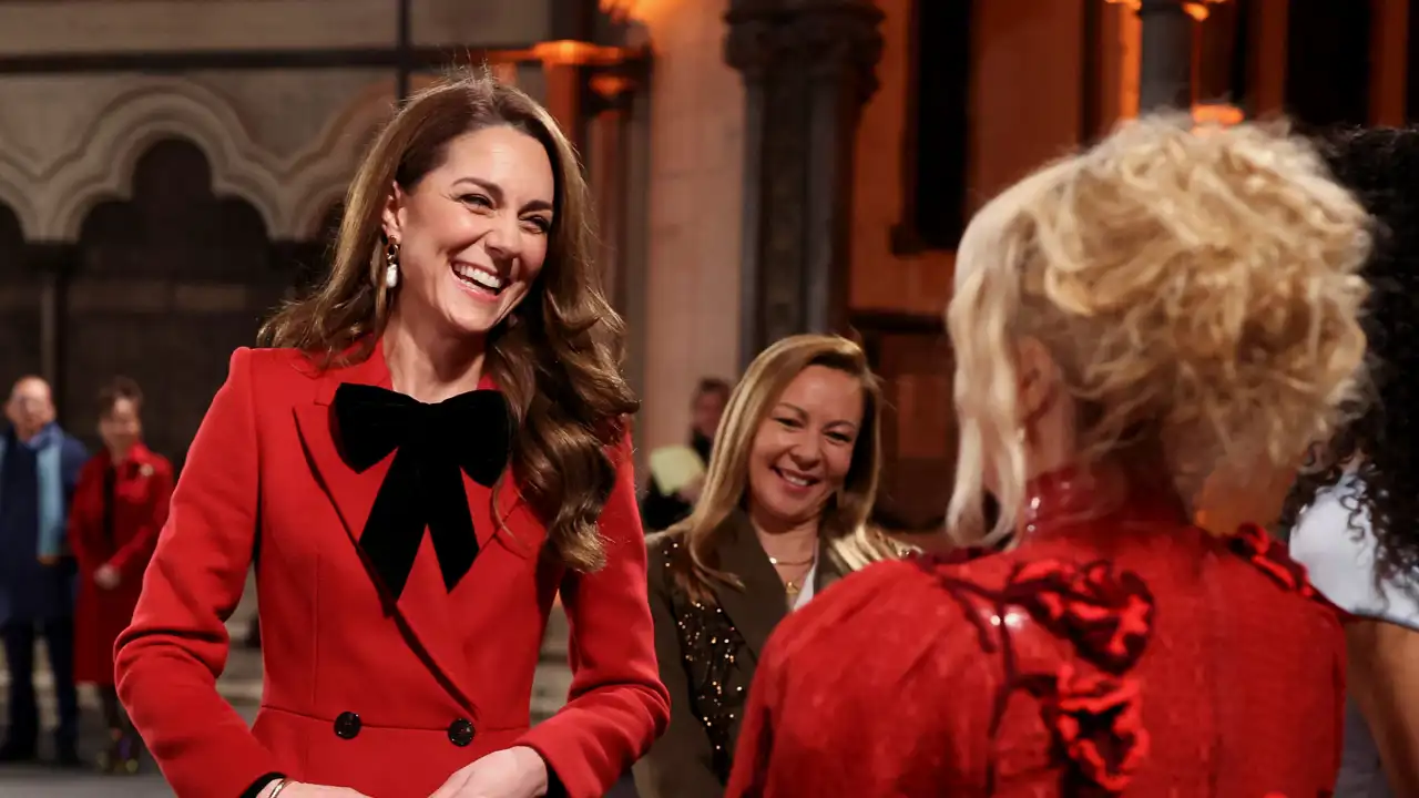 La feliz reaparición de Kate Middleton en el concierto de Navidad, tras su año más complicado