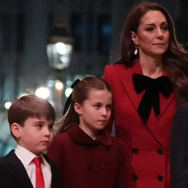 Kate Middleton, la princesa Charlotte y el príncipe Louis.