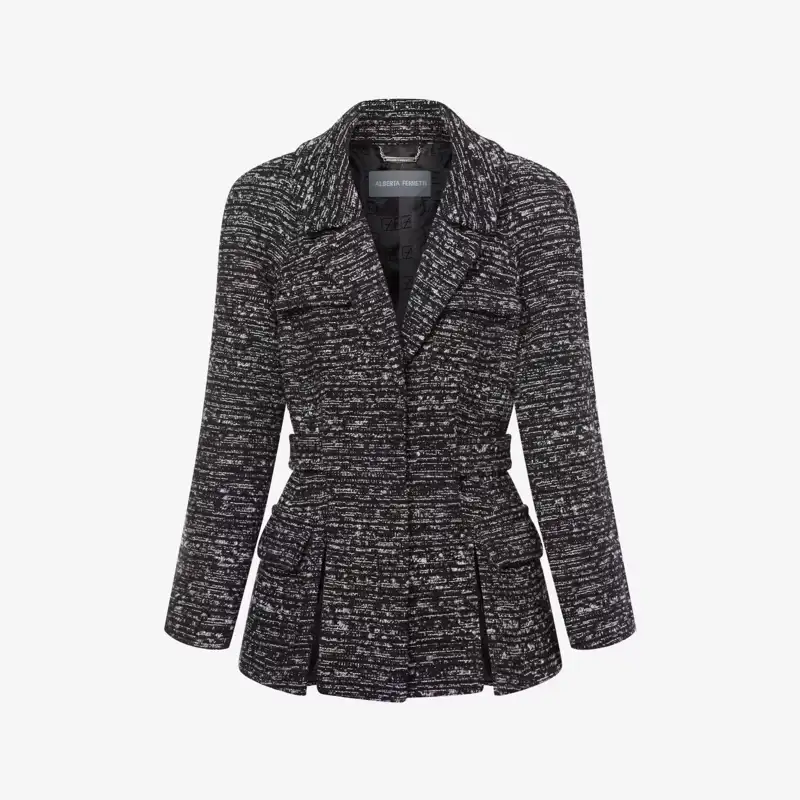 Chaqueta de tweed con botones y aberturas de Alberta Ferretti 1560 euros 