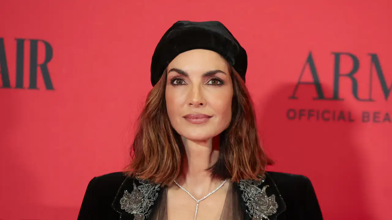 Eugenia Silva comparte el maquillaje de ojos fácil que las mujeres de más de 50 van a copiar estas fiestas