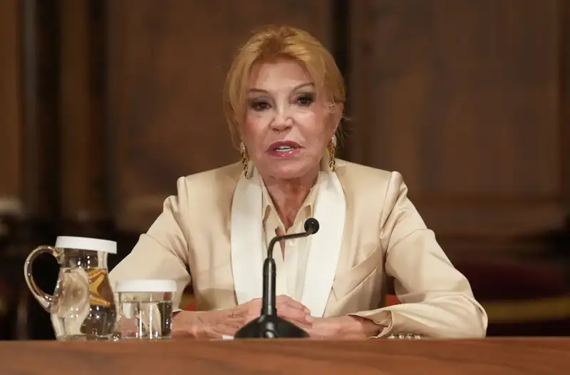 Tita Cervera, en el Ayuntamiento de Barcelona.