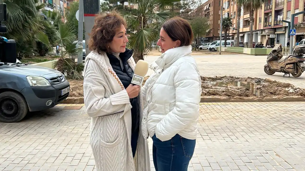 Ana Rosa Quintana cumple su promesa y regresa a la zona cero: presentará 'TardeAR' desde Valencia