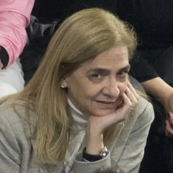 La Infanta Cristina viendo un partido de su hijo, Pablo Urdangarin