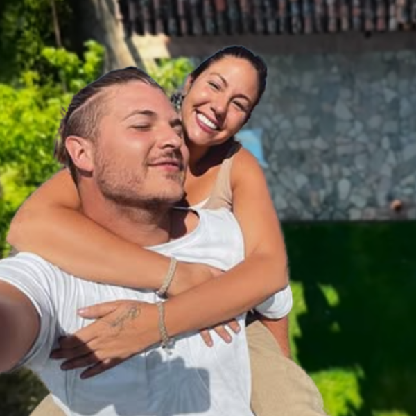 Descubrimos la casa de Pablo Pisa y Steisy: jardín cargado de simbolismo y piscina de última generación 