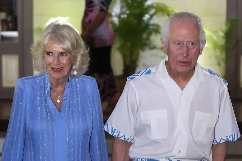 Los Reyes Carlos y Camilla en Samoa