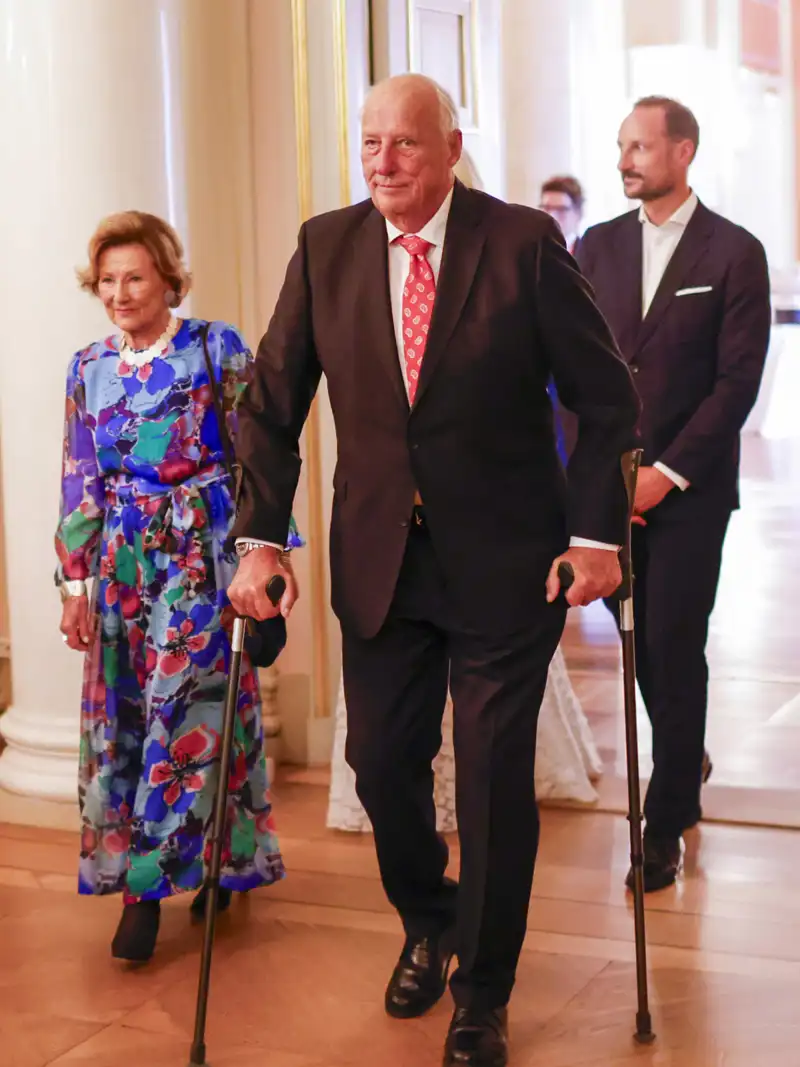 rey harald de noruega, reina sonia de noruega