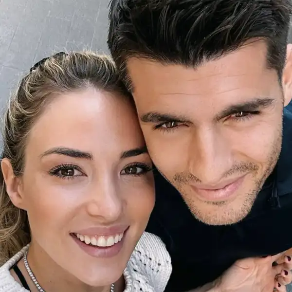 Alice Campello y Álvaro Morata en un selfie