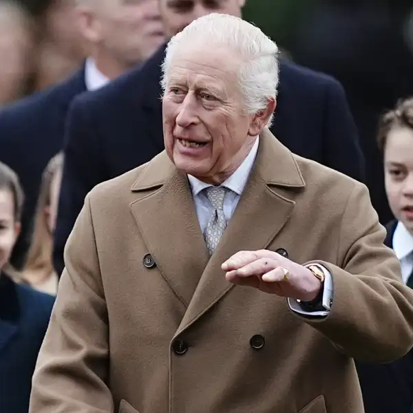 El Rey Carlos III y la Reina Camilla en Sandringham