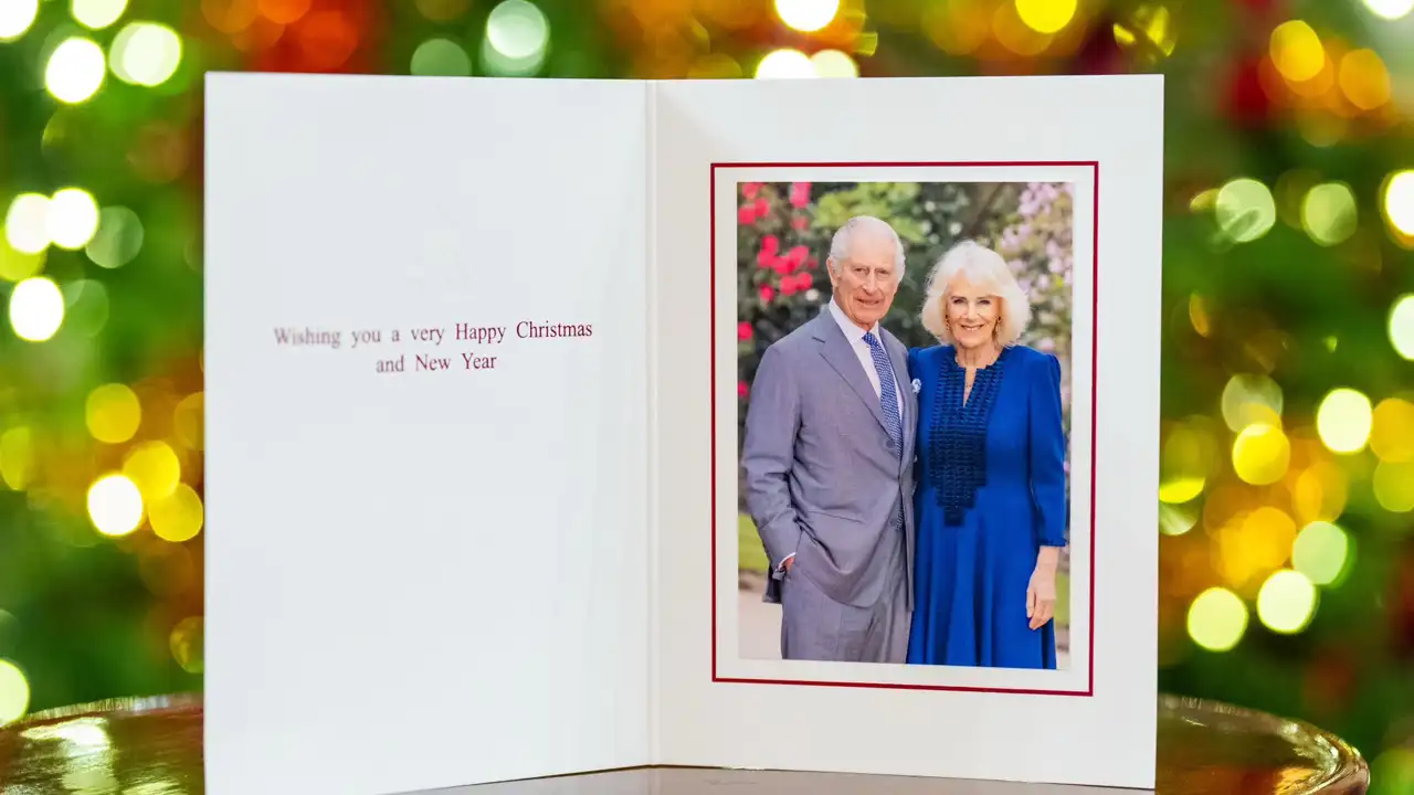 Felicitación Navideña de Buckingham Palace para la Navidad de 2024