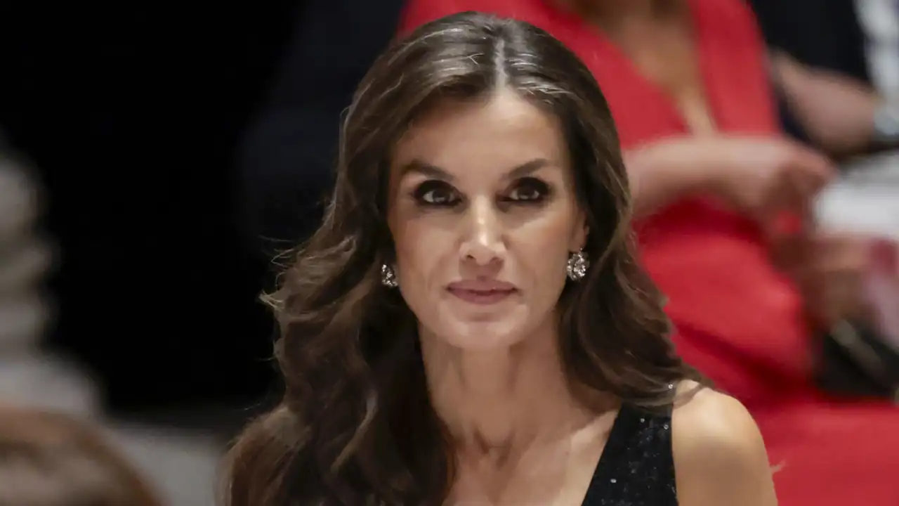 La Reina Letizia en una cena