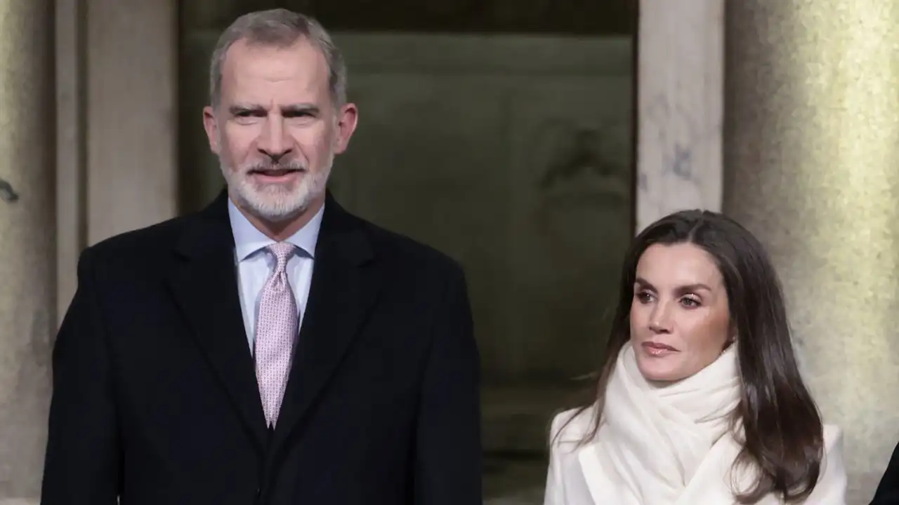 Los Reyes Felipe y Letizia en Italia. 