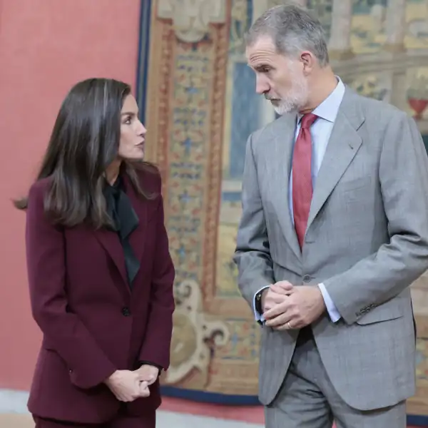 Los Reyes, Felipe y Letizia, en un acto. 