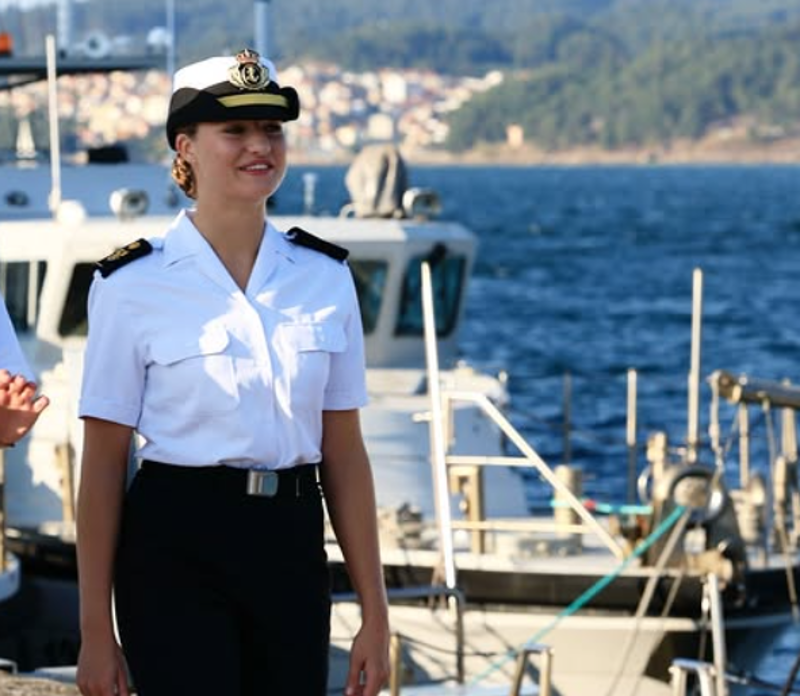 La Princesa Leonor en la Escuela Naval de Marín