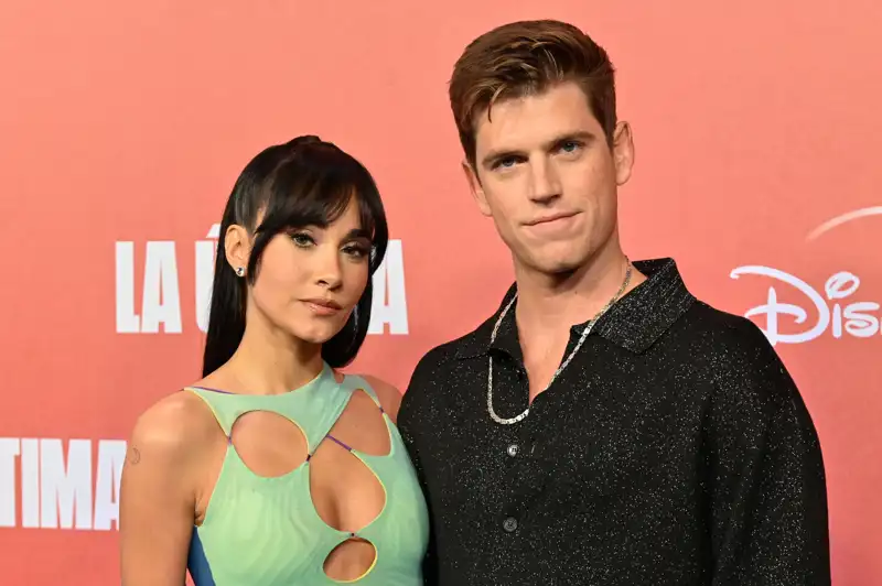 Aitana y Miguel Bernardeau, durante un photocall.