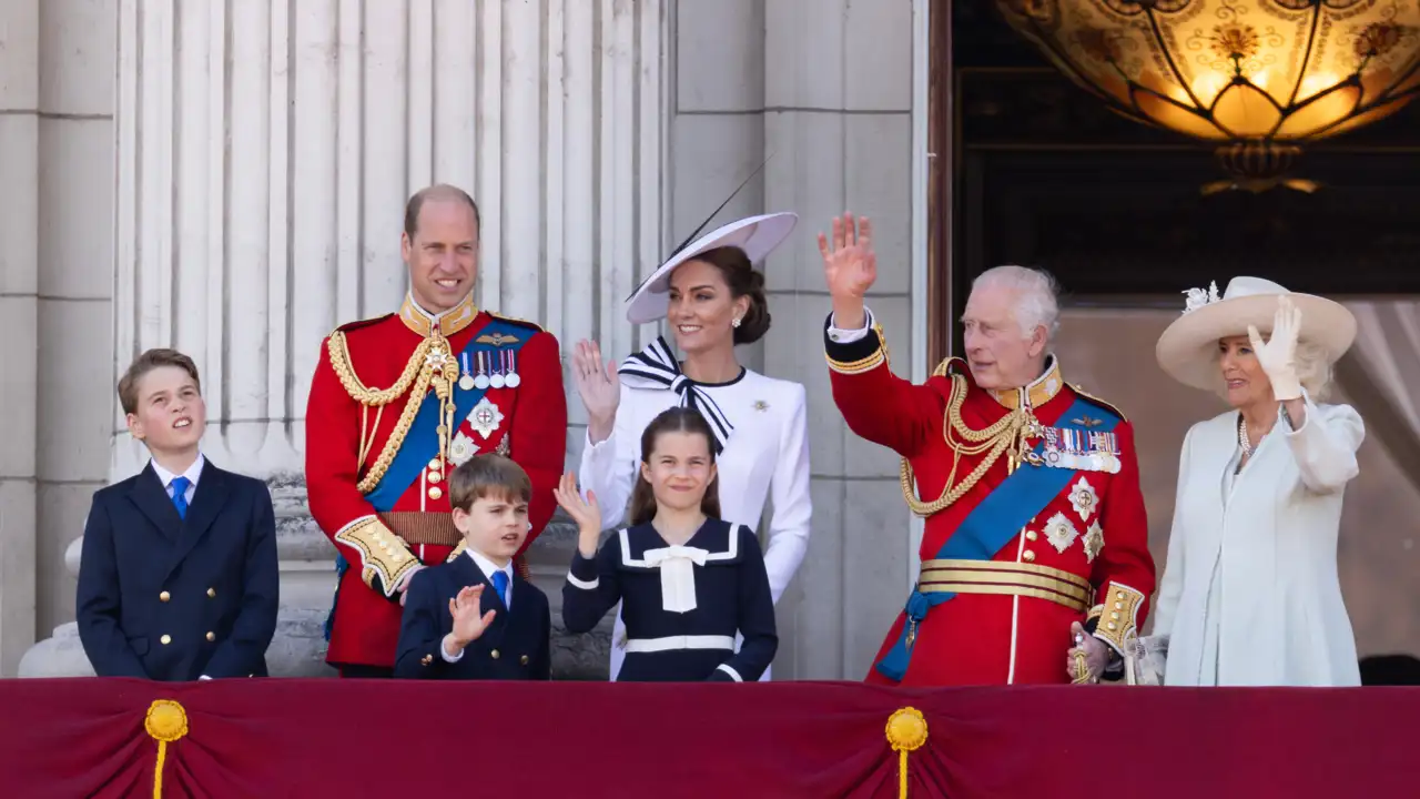 Los Reyes de Inglaterra y los Príncipes de Gales durante el último 'Trooping the colour'.