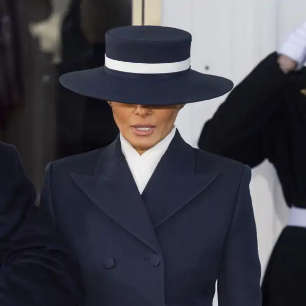 Melania Trump, una 'institutriz' rígida y seria: todo sobre su look para regresar a la Casa Blanca 