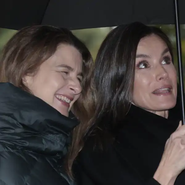 La Reina Letizia junto a María Dolores Ocaña