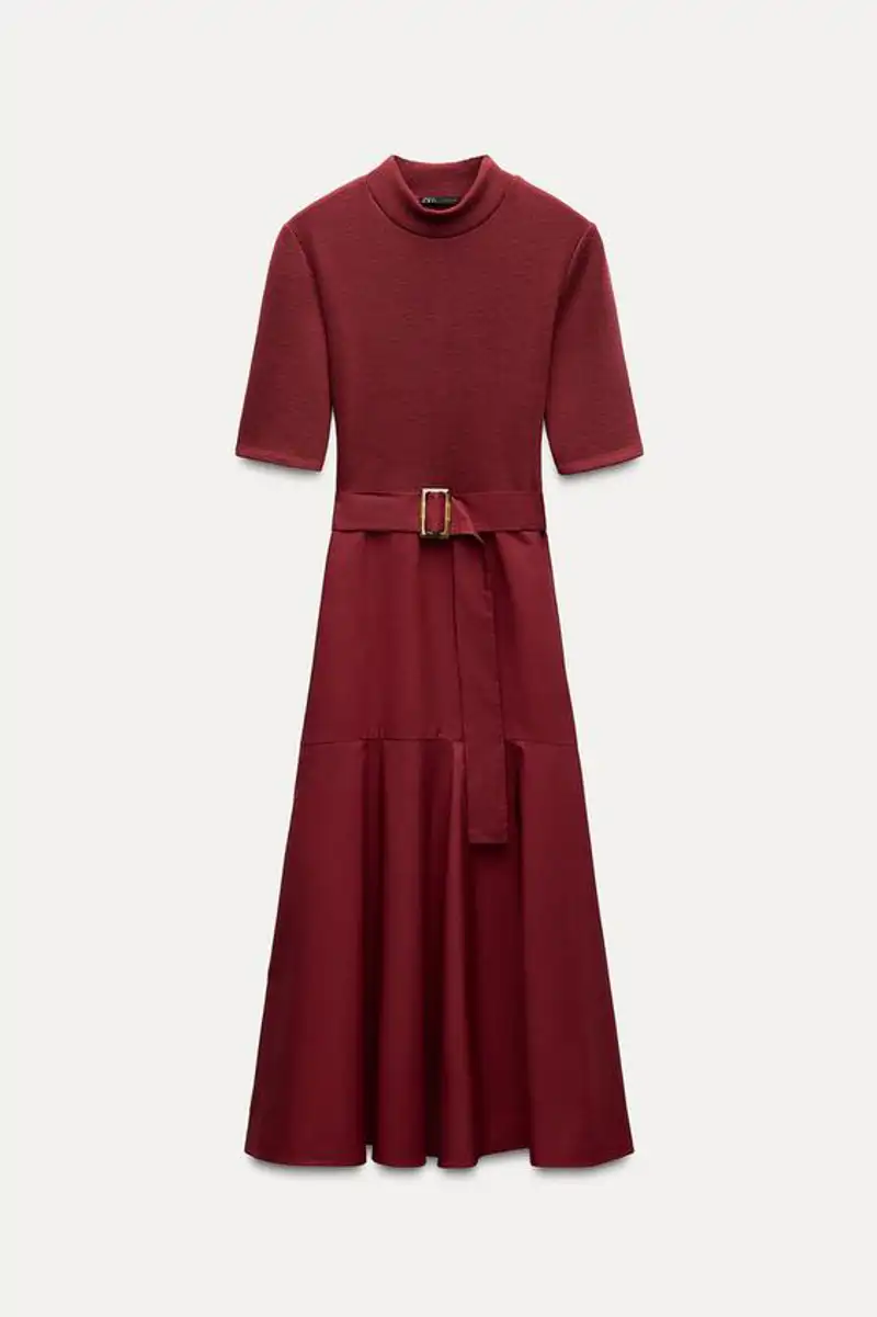 Vestido soft cinturón de Zara 9,99 euros