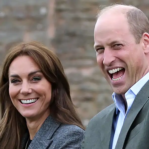 Kate Middleton y el Príncipe Guillermo, muy sonrientes