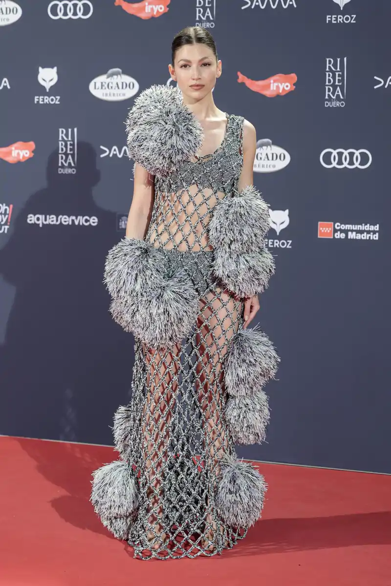 El vestido más rompedor de los Premios Feroz 2024: Úrsula Corberó y Bottega Veneta