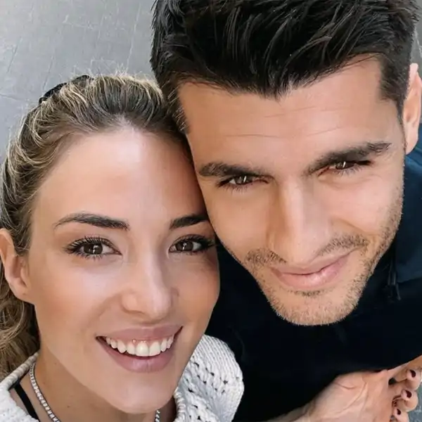 Alice Campello y Álvaro Morata en un selfie