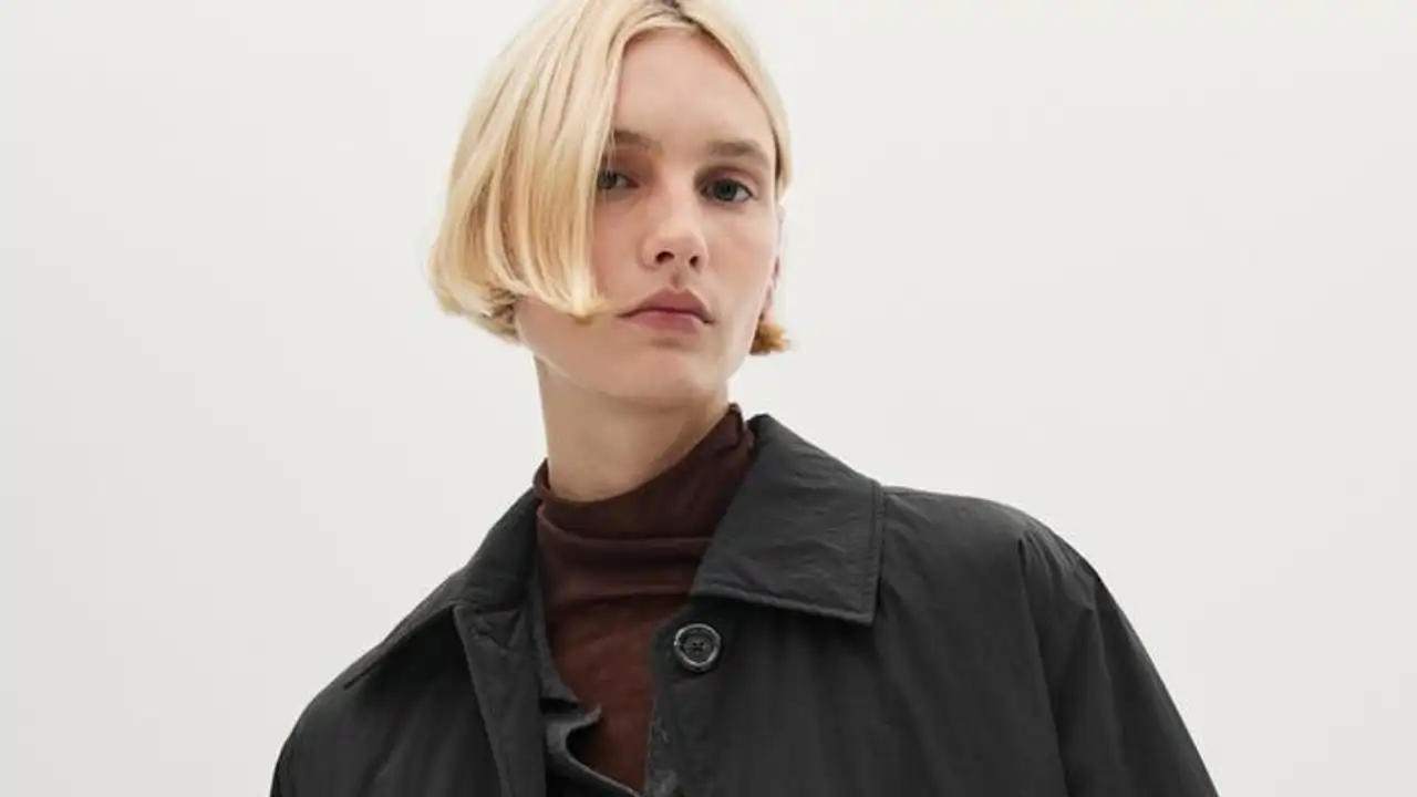 Hay una chaqueta en Massimo Dutti rebajada al 50% que te salvará las 24 horas: para hacer recados, para ir a trabajar y hasta para salir a caminar