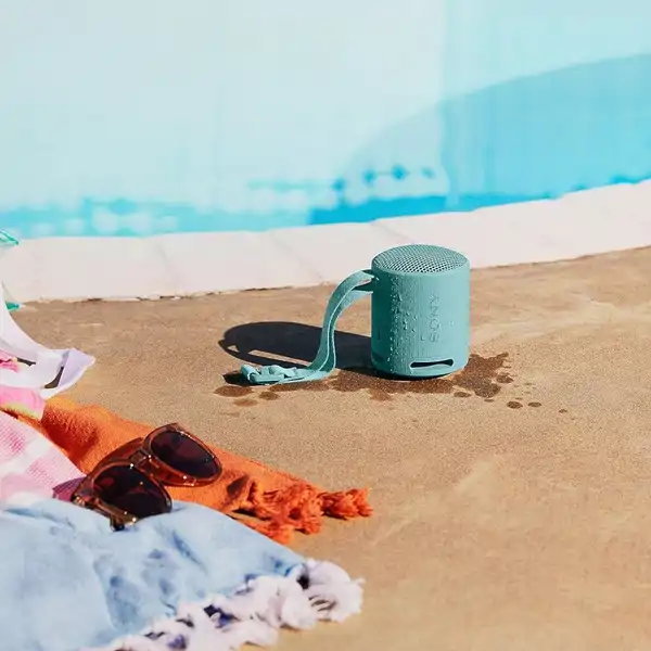 El mejor altavoz con bluetooth para escuchar música al aire libre en primavera: potente, impermeable y rebajado 40%