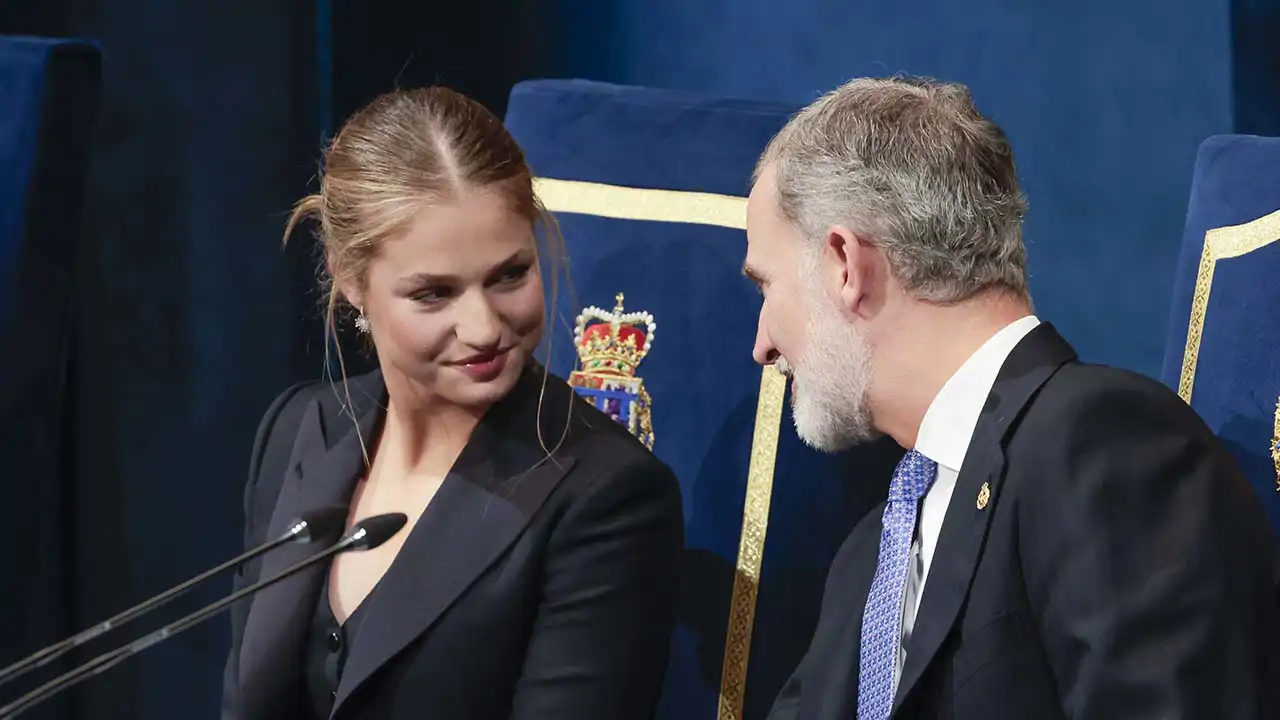 La Princesa Leonor y su padre