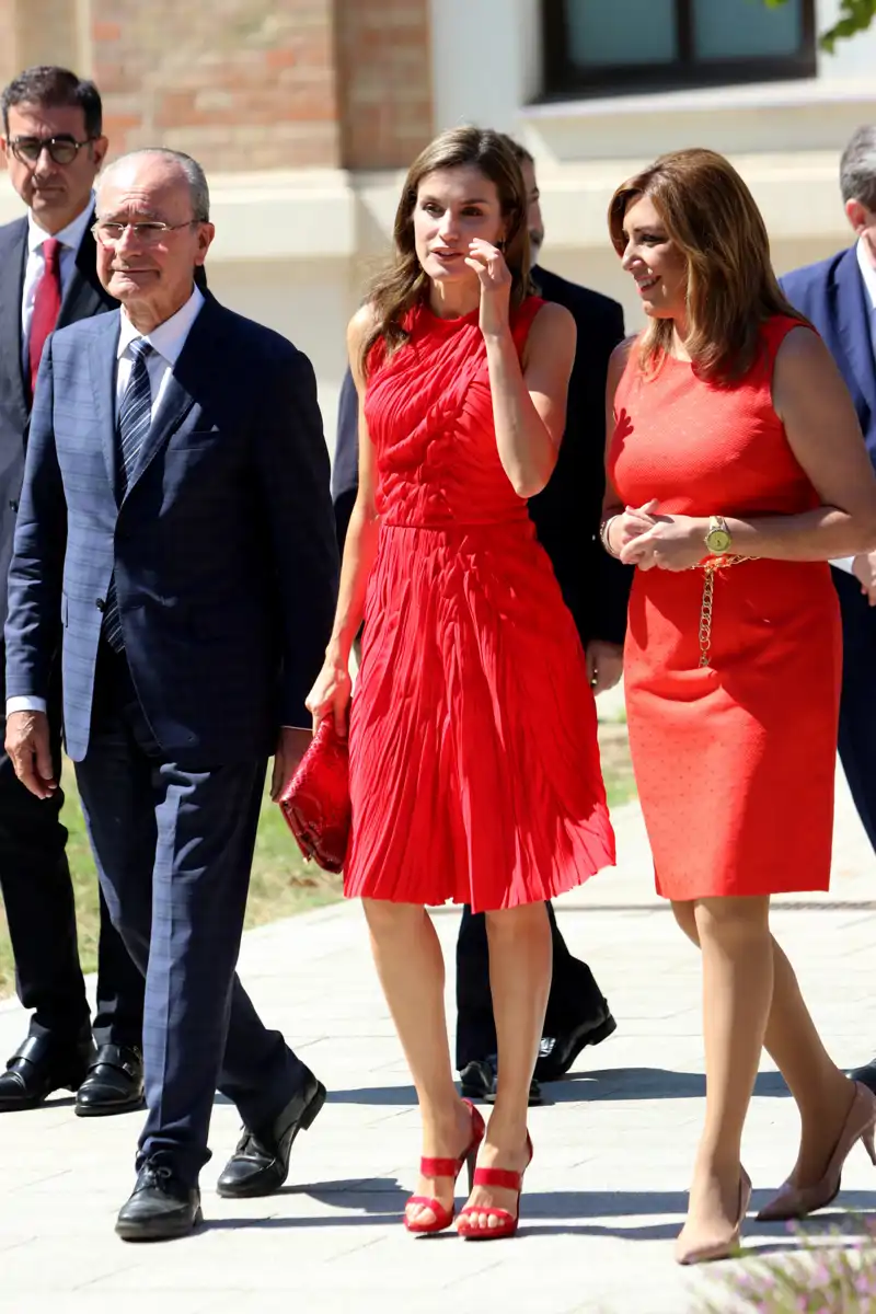 La Reina Letizia y Susana Díaz en un acto del Instituto Cervantes en el año 2017 en Málaga 