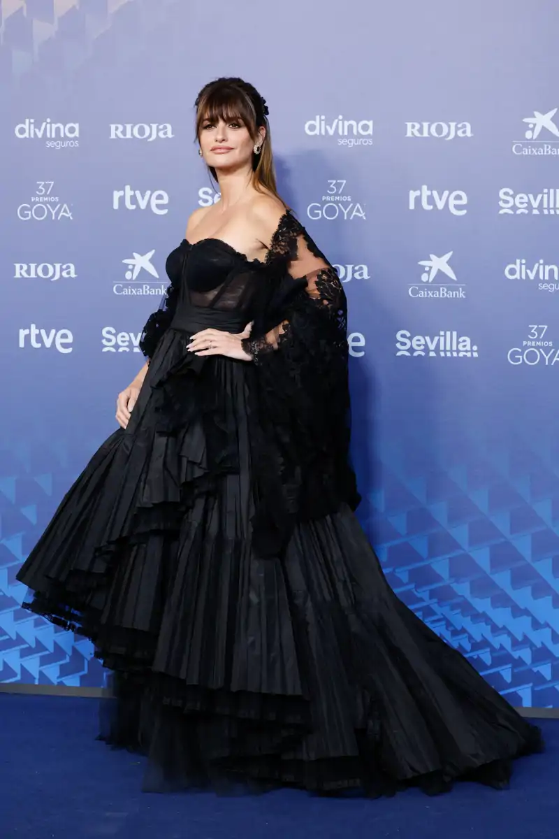 penéope cruz goya 2023