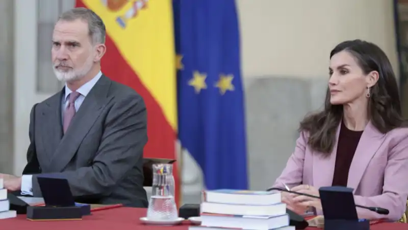 Felipe VI y la Reina Letizia en la reunión anual del patronato del Instituto Cervantes. 