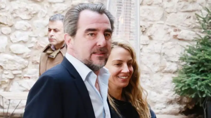 Nicolás de Grecia y su novia, Chrysi Vandinoyannes.