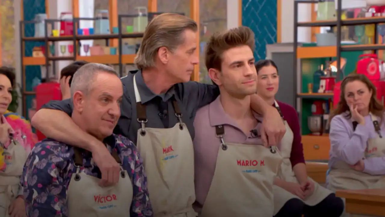 La lacrimógena reacción de los concursantes de 'Bake Off: famosos al horno' al conocer el nombre del último eliminado