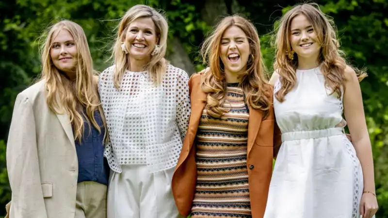 Amalia, la reina Máxima, Alexia y Ariane de Holanda