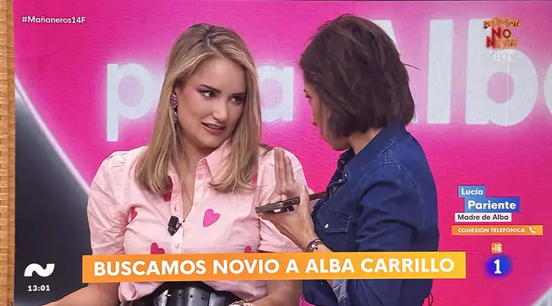 Alba Carrillo y Adela González en 'Mañaneros'