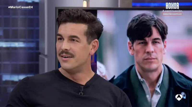 Mario Casas presentando su nueva película en 'El Hormiguero'